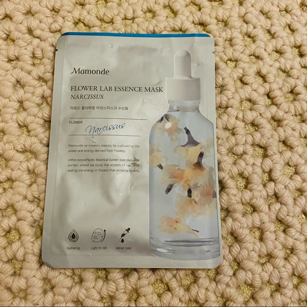 NWT Mamonde Narcissus Hydrating, Flower Lab Essence Mask, 1 Sheet